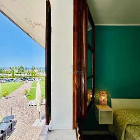 Appartement Mercury - Vista Con Piscina Sirmione